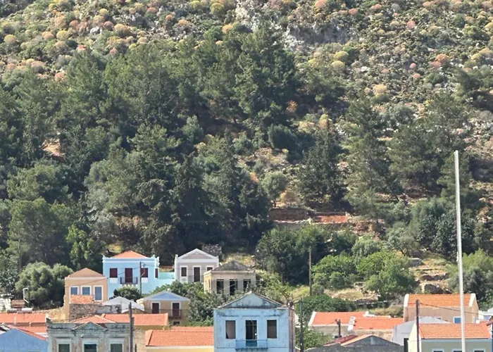 Konukevi Castellorizon 4*