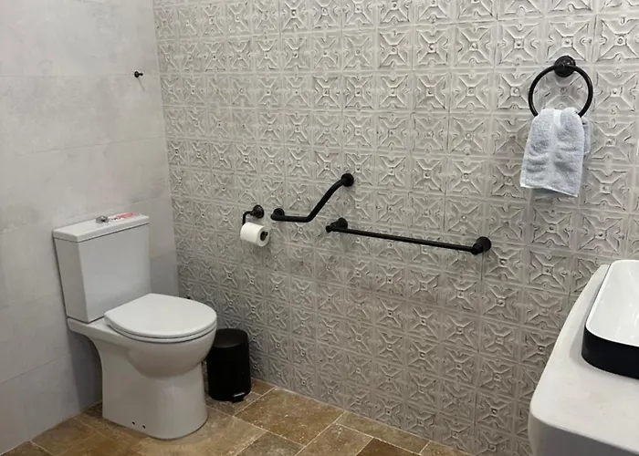 Konukevi Castellorizon 4*