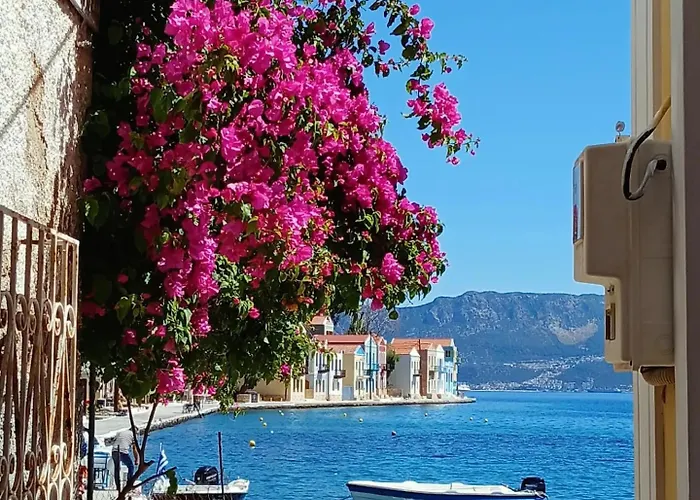 Castellorizon Konukevi