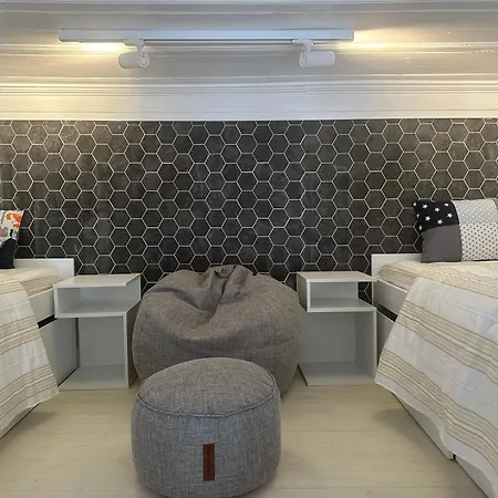 בית הארחה Castellorizon